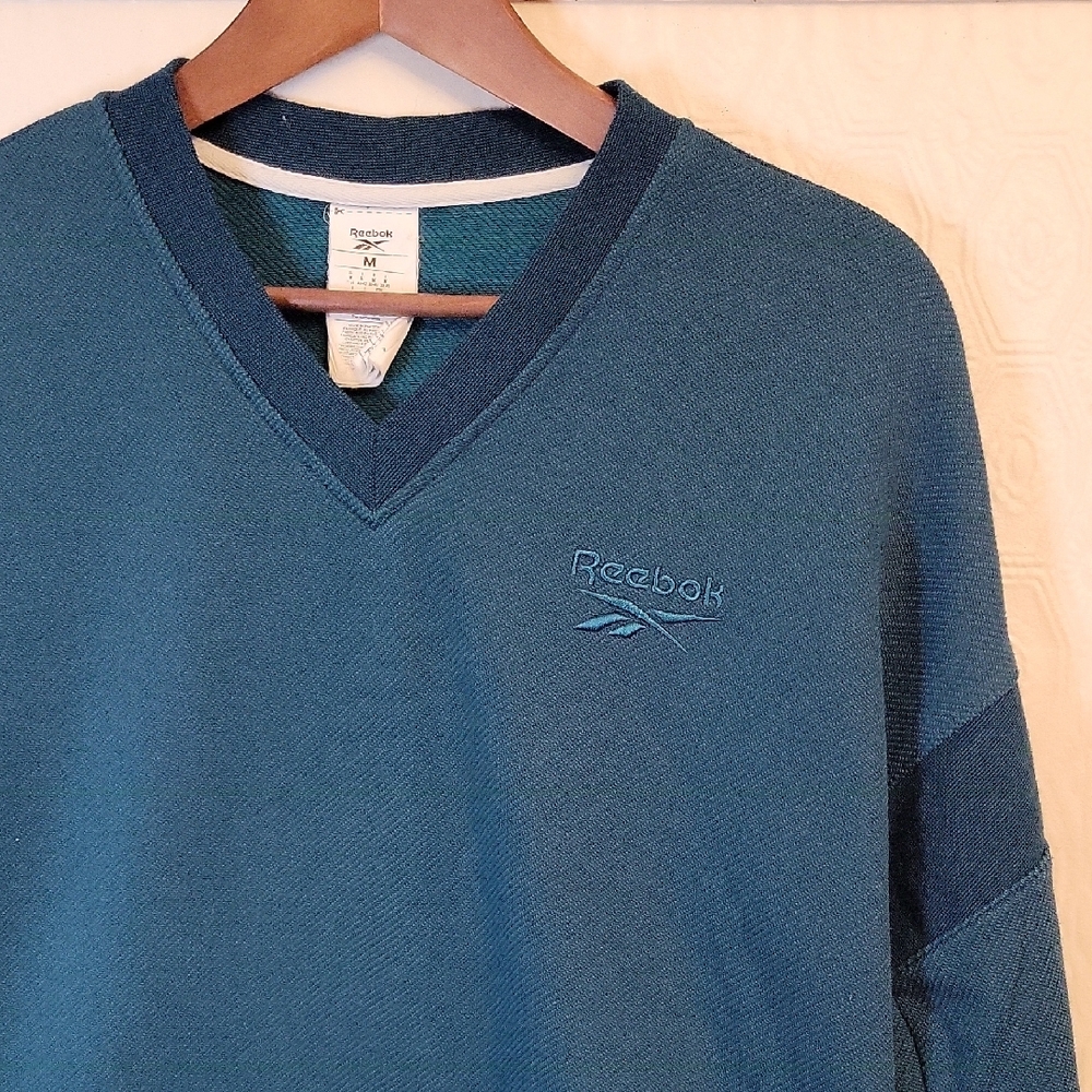 Reebok Teal Green V-Neck Sweater‎